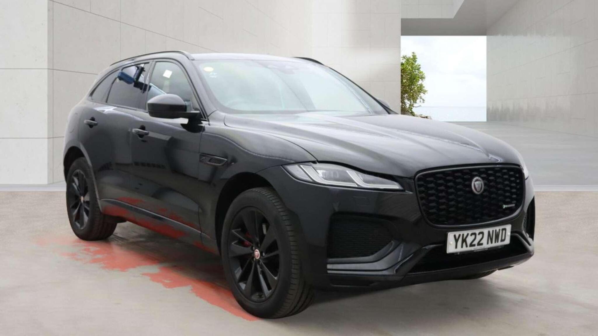 Jaguar F-PACE